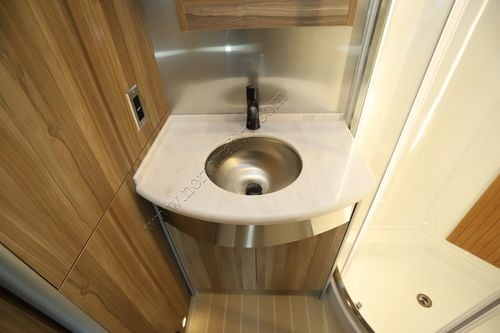 2026 Airstream Atlas Tommy Bahama