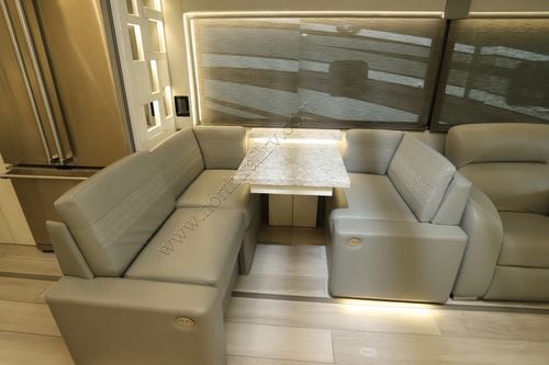 2023 Newmar King Aire 4531