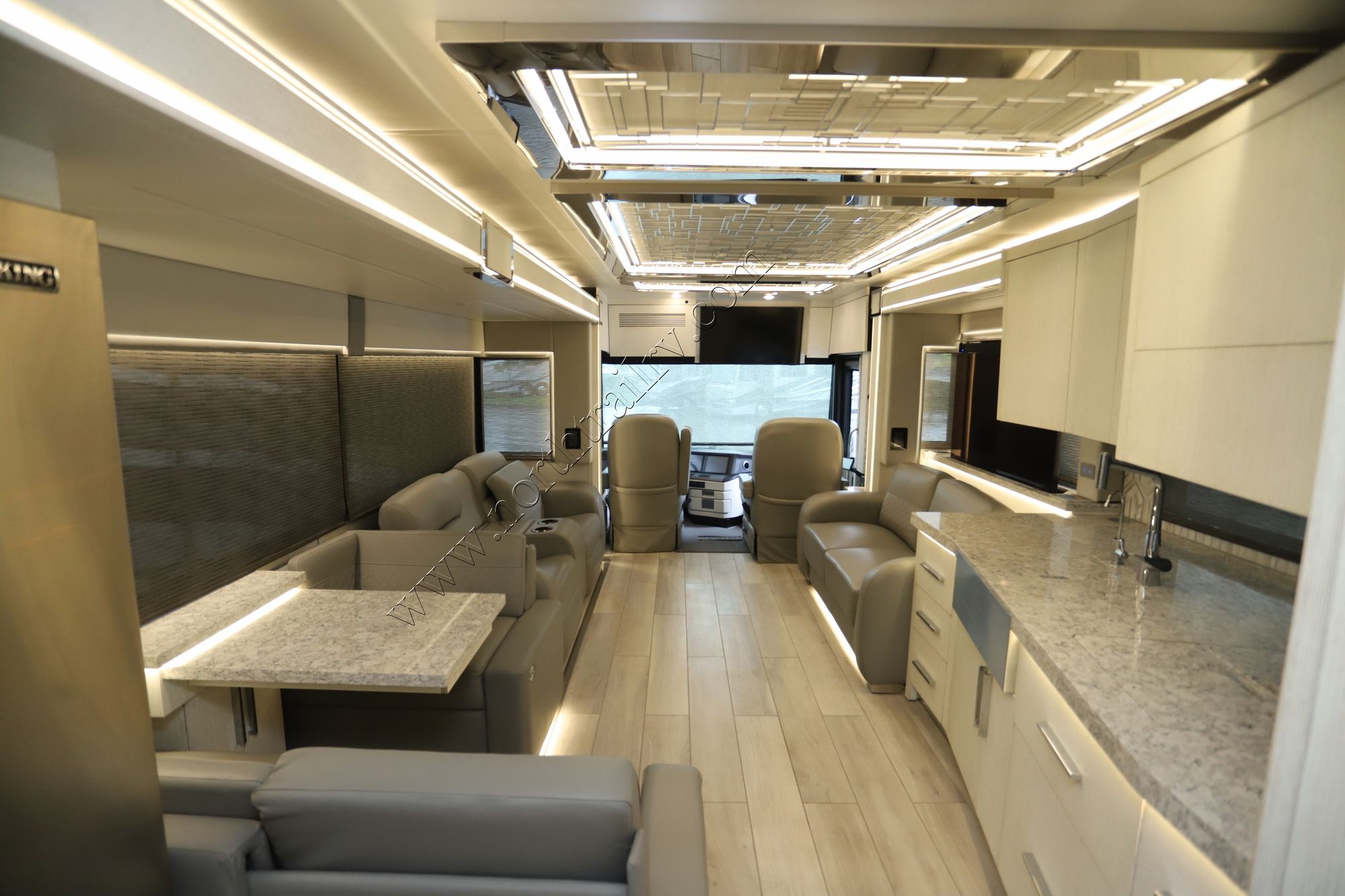 Used 2023 Newmar King Aire 4531 Class A  For Sale