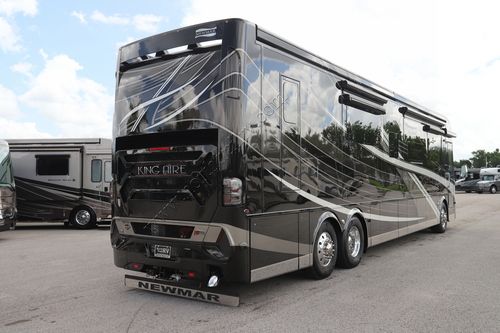 2023 Newmar King Aire 4531