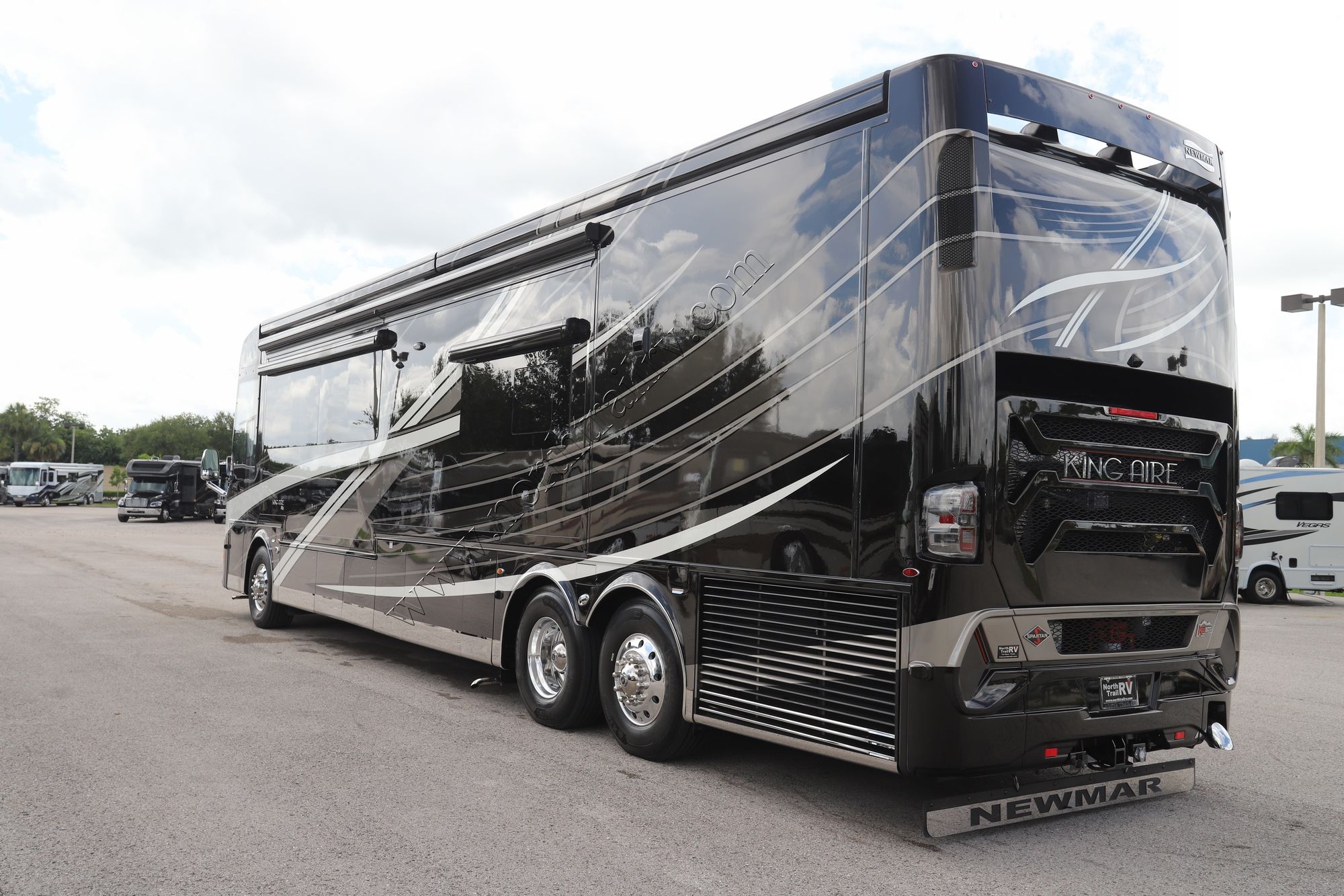 Used 2023 Newmar King Aire 4531 Class A  For Sale
