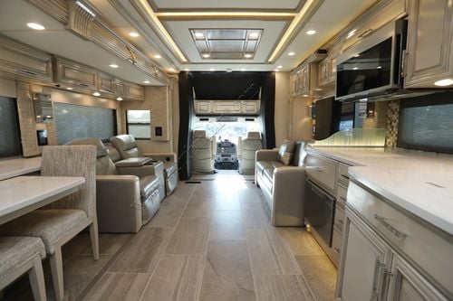 2022 Newmar Supreme Aire 4575
