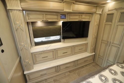 2022 Newmar Supreme Aire 4575