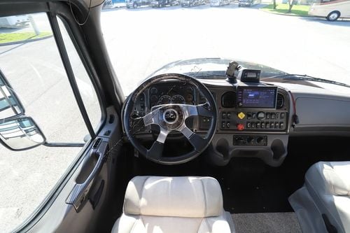 2022 Newmar Supreme Aire 4575