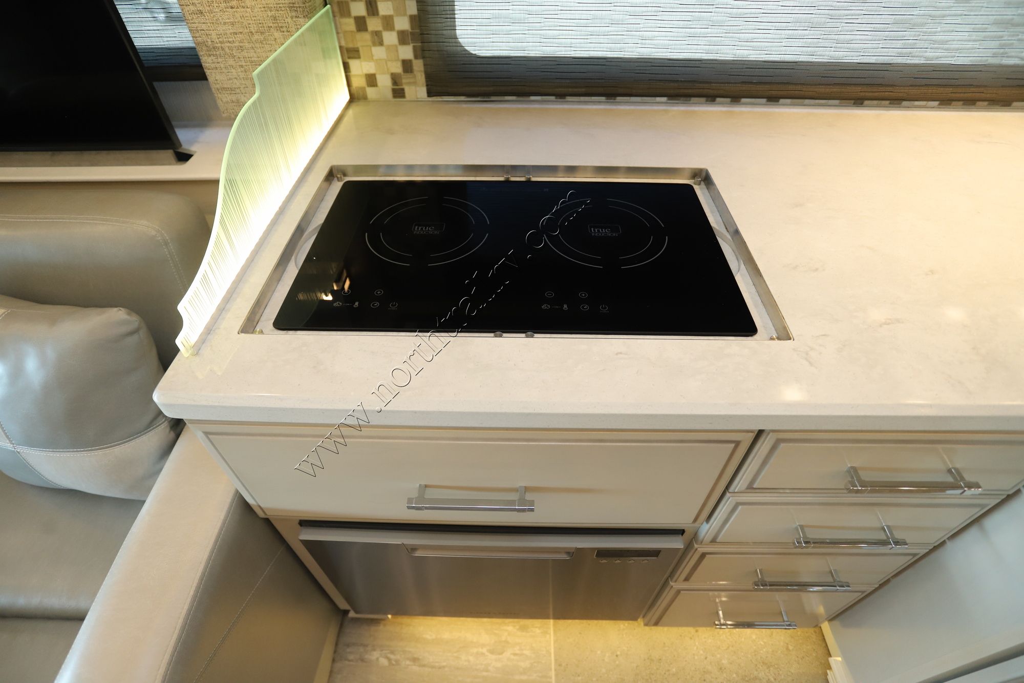 Used 2022 Newmar Supreme Aire 4575 Super C  For Sale