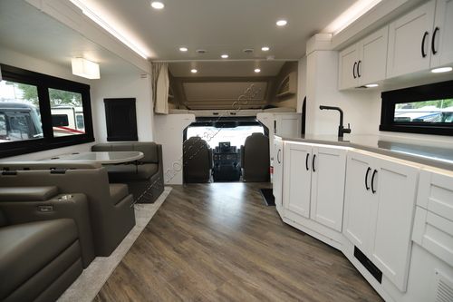 2026 Jayco Seneca 37L