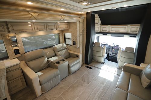 2022 Newmar Supreme Aire 4575