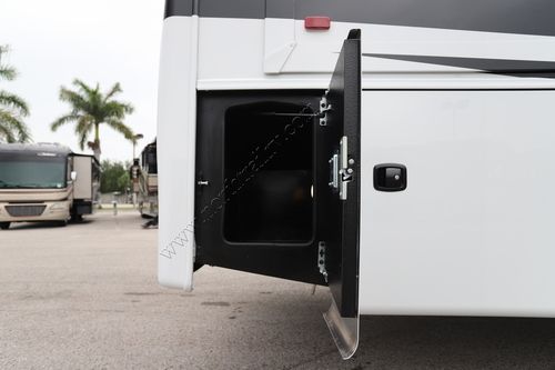2026 Jayco Seneca 37L