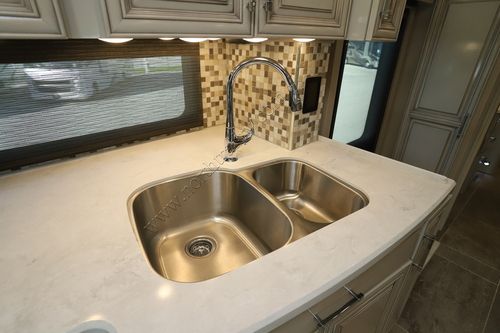 2022 Newmar Supreme Aire 4575