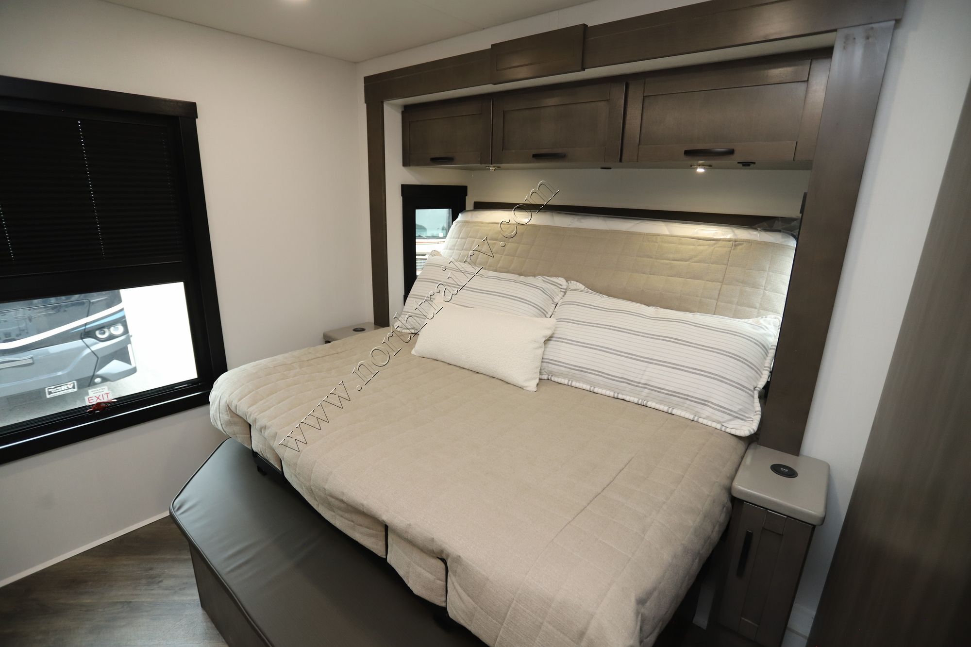 New 2026 Jayco Seneca 37L Super C  For Sale