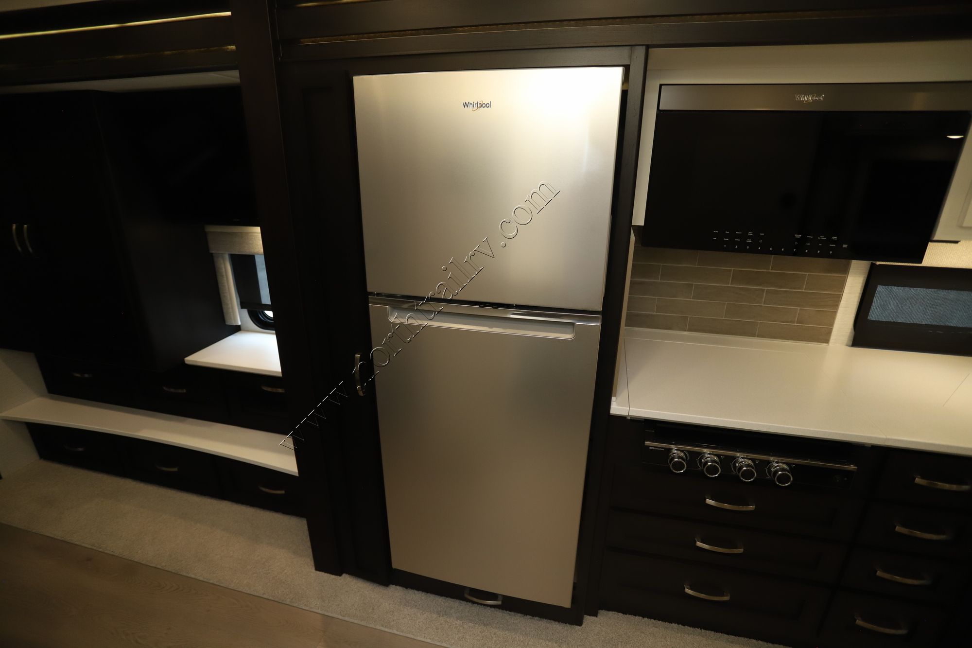 Used 2025 Newmar Bay Star 3014 Class A  For Sale