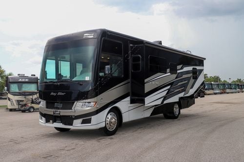 2025 Newmar Bay Star 3014