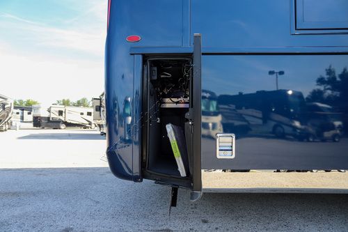 2022 Newmar Supreme Aire 4051
