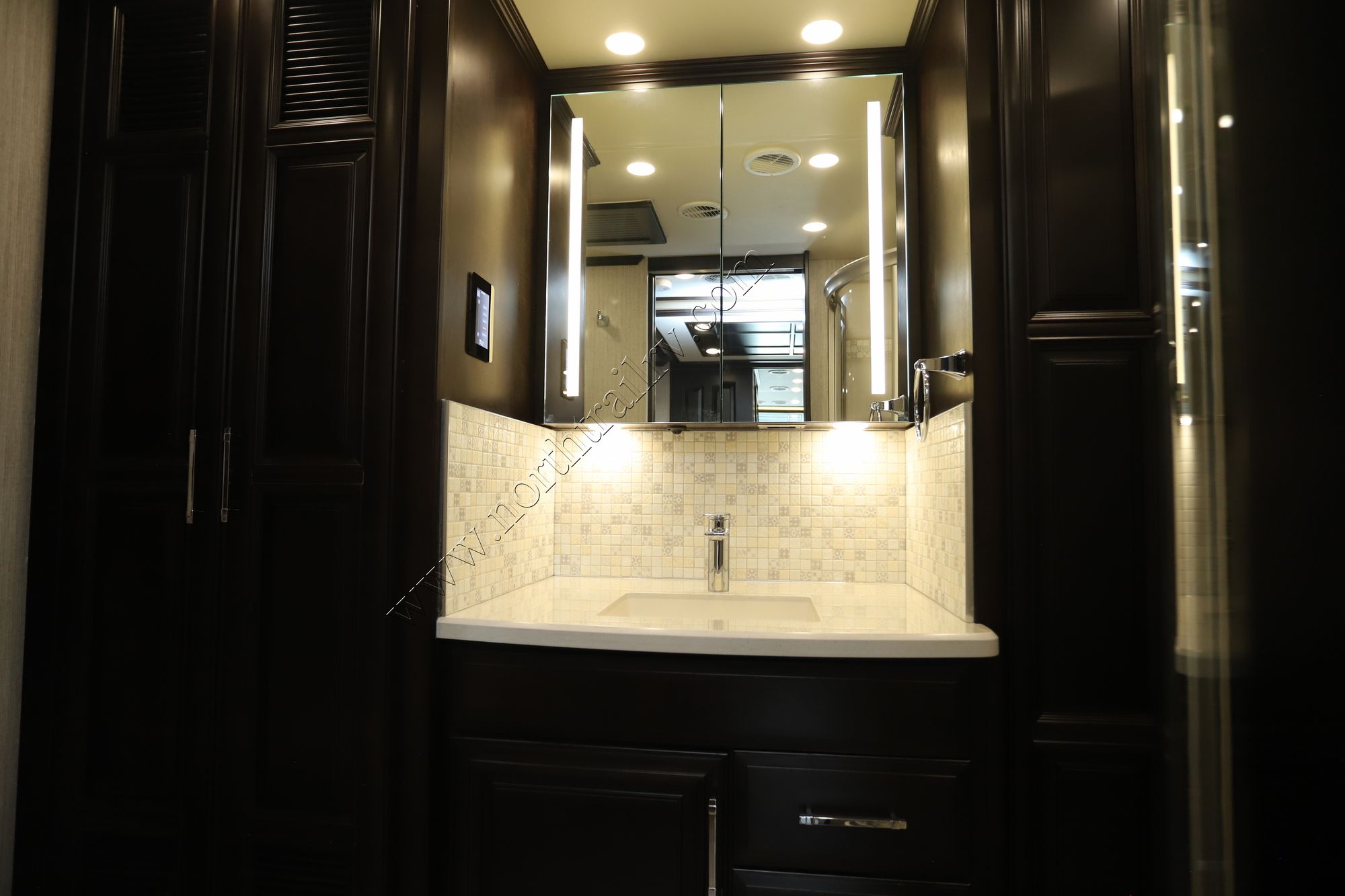 Used 2022 Newmar Supreme Aire 4051 Super C  For Sale