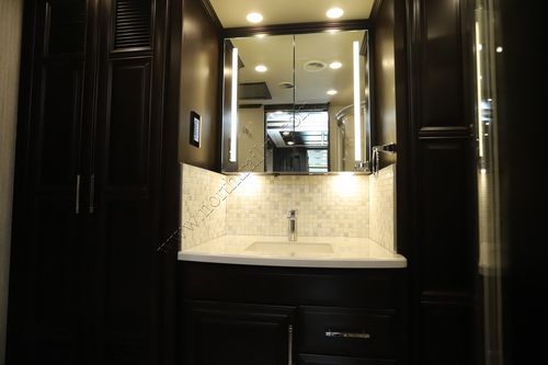 2022 Newmar Supreme Aire 4051
