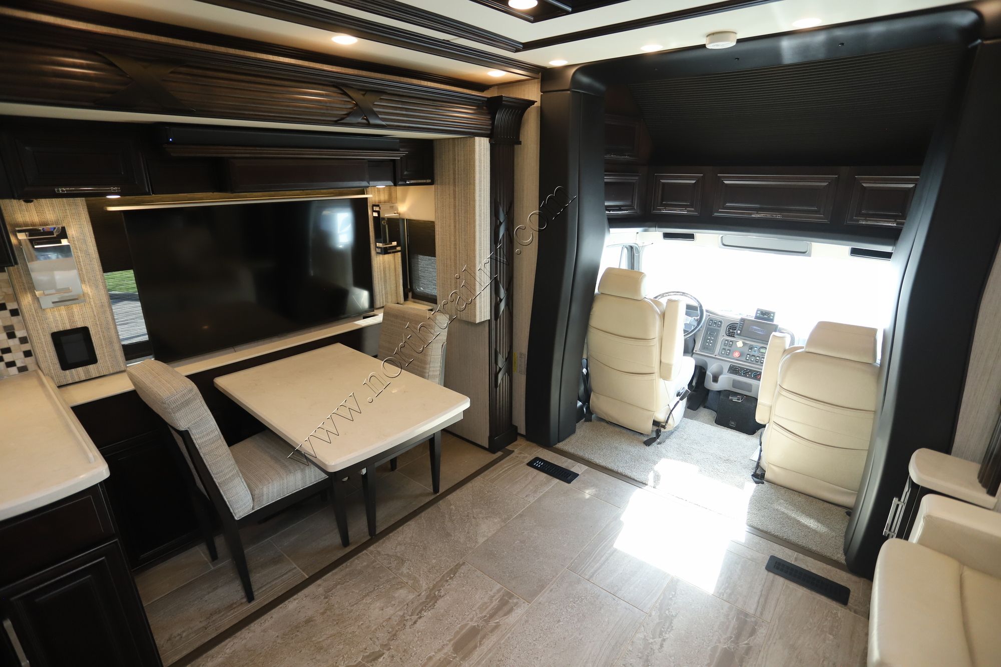 Used 2022 Newmar Supreme Aire 4051 Super C  For Sale