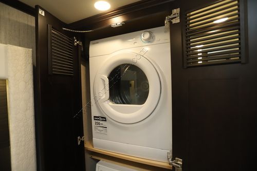 2022 Newmar Supreme Aire 4051