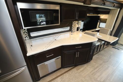 2022 Newmar Supreme Aire 4051