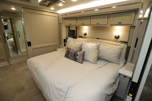 2026 Tiffin Motor Homes Allegro Bus 40IP