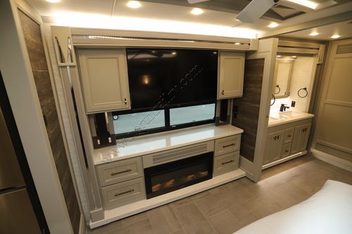 2026 Tiffin Motor Homes Allegro Bus 40IP