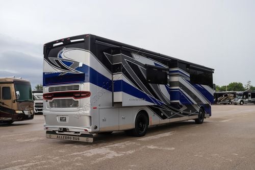 2026 Tiffin Motor Homes Allegro Bus 40IP