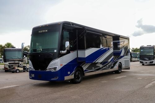 2026 Tiffin Motor Homes Allegro Bus 40IP
