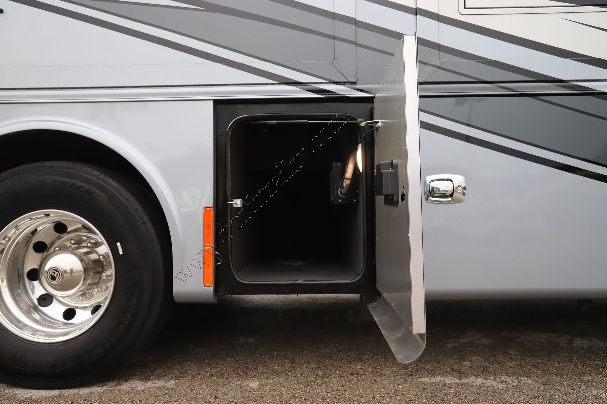 New 2026 Tiffin Motor Homes Phaeton 40IH Class A  For Sale