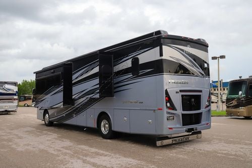 2026 Tiffin Motor Homes Phaeton 40IH