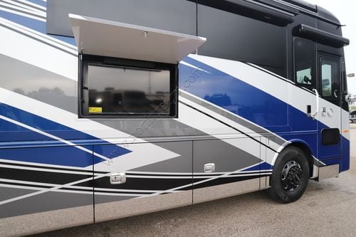 2026 Tiffin Motor Homes Allegro Bus 40IP