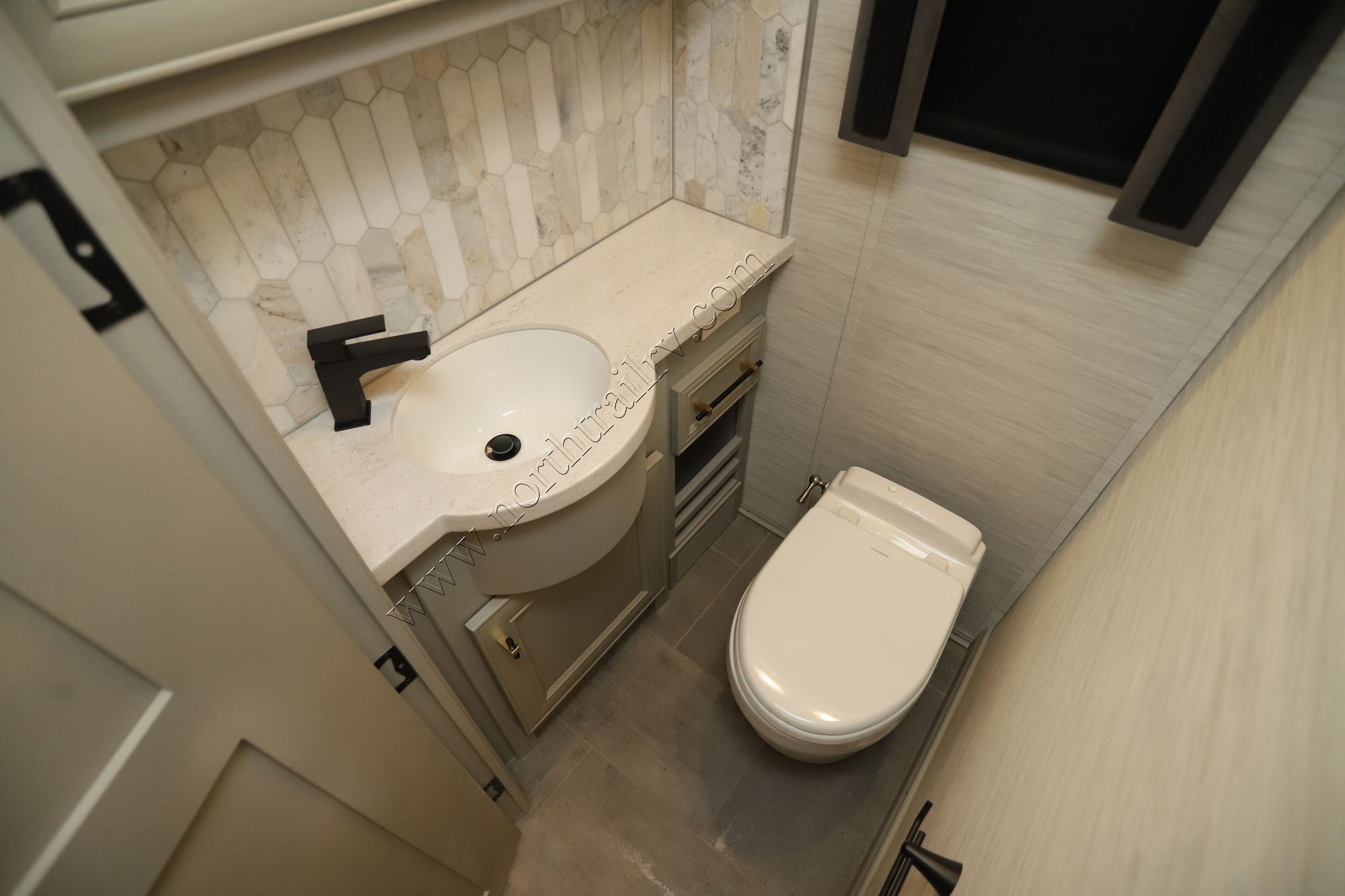 New 2026 Tiffin Motor Homes Allegro Bus 40IP Class A  For Sale