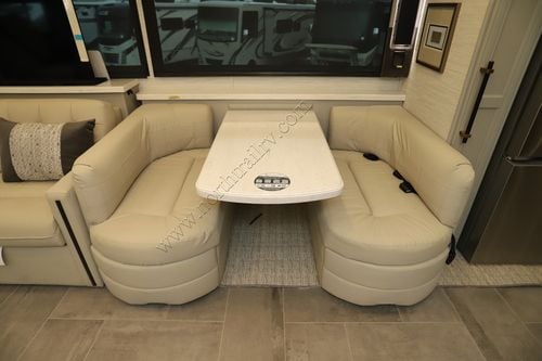 2026 Tiffin Motor Homes Allegro Bus 40IP