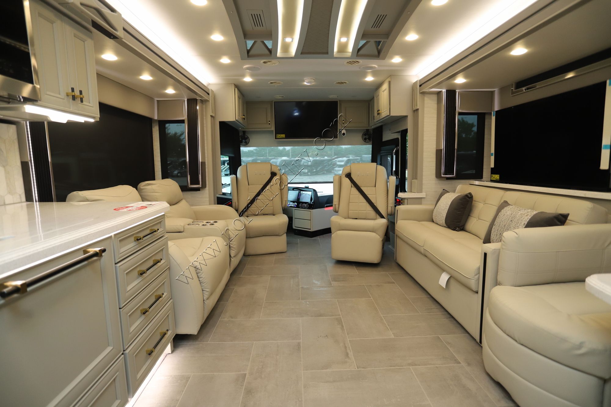 New 2026 Tiffin Motor Homes Allegro Bus 40IP Class A  For Sale