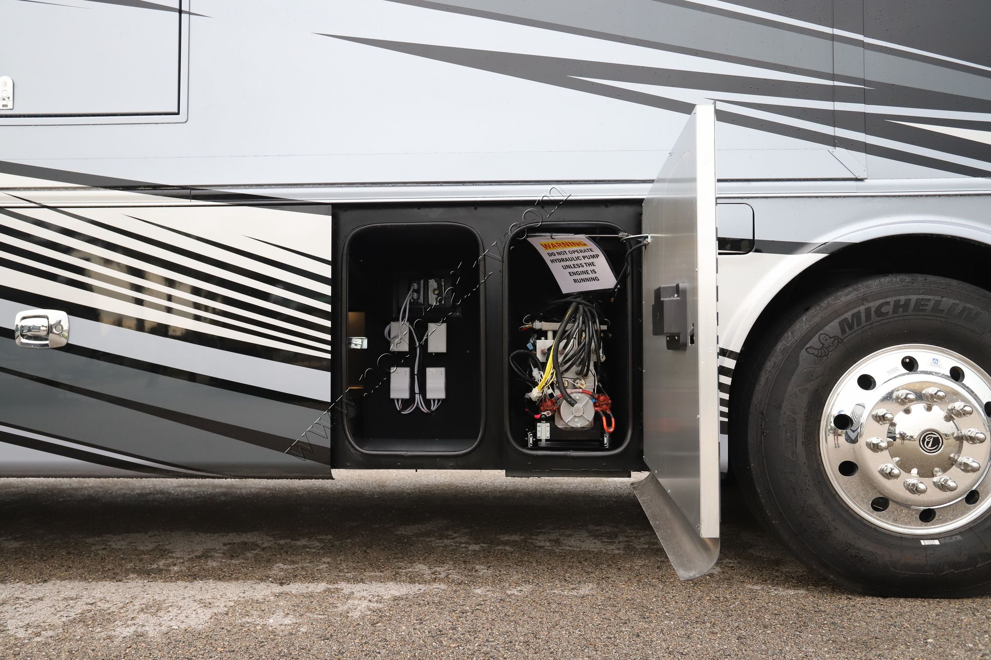New 2026 Tiffin Motor Homes Phaeton 40IH Class A  For Sale