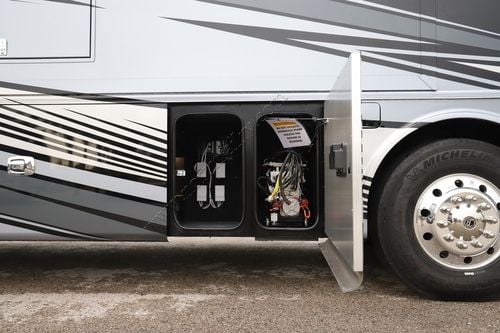 2026 Tiffin Motor Homes Phaeton 40IH