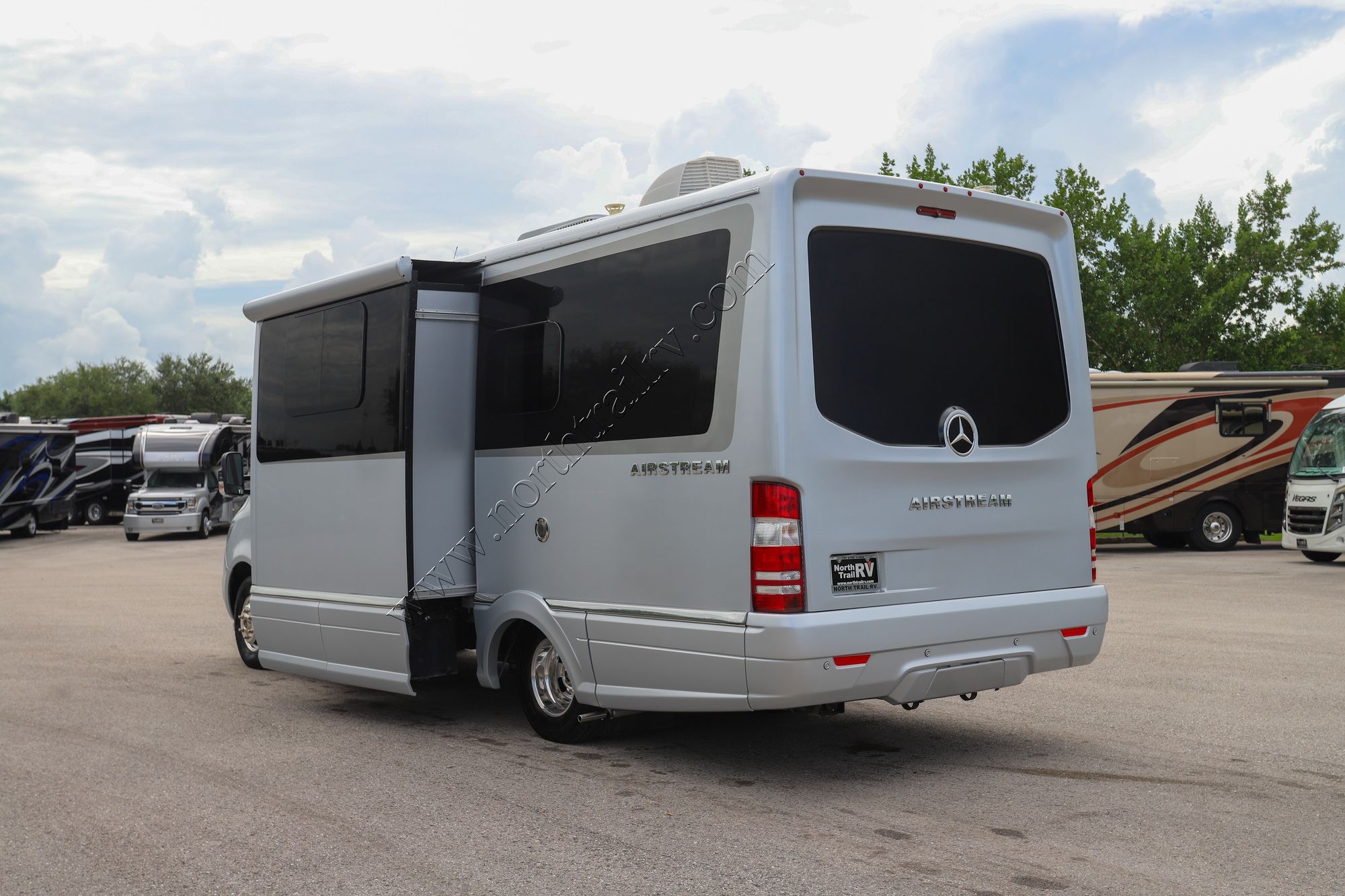2021 Airstream Atlas MB Class C Used  For Sale