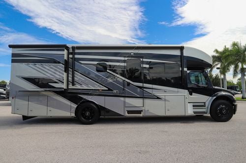 2026 Newmar Grand Star 3444 Super C