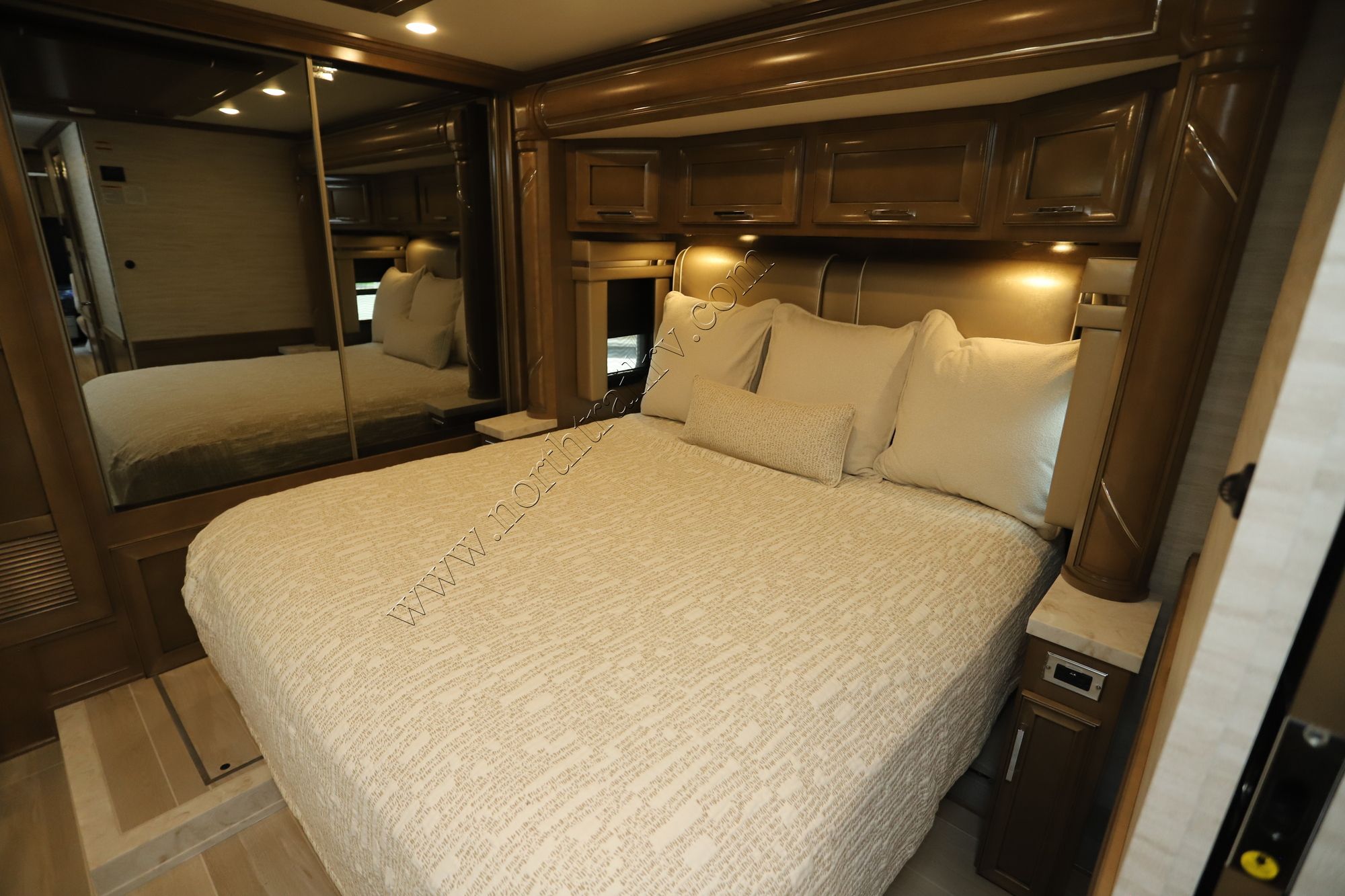 New 2026 Newmar Ventana 3512 Class A  For Sale