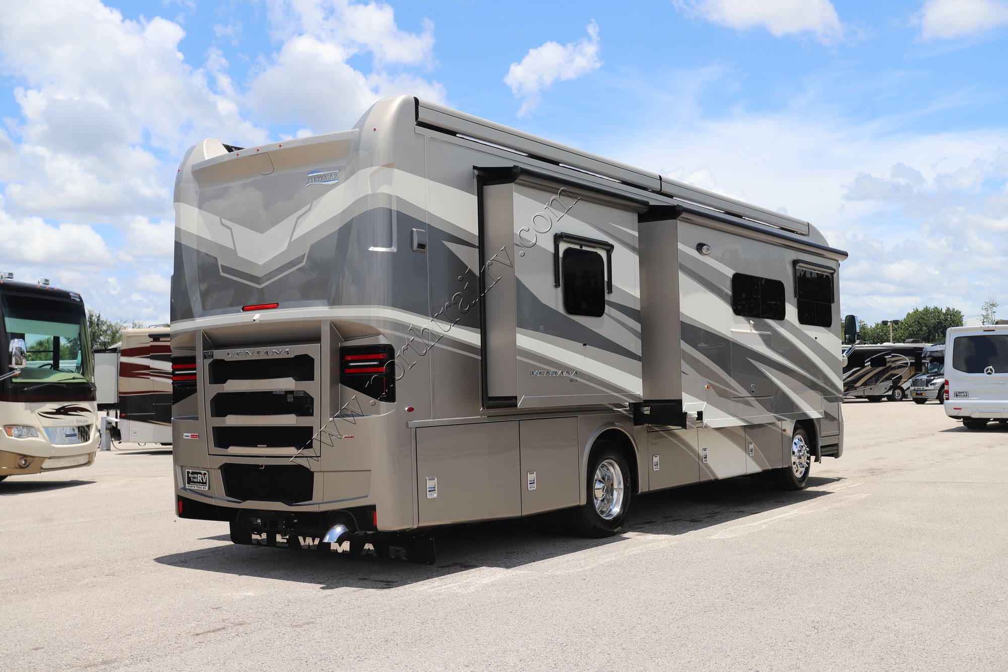 New 2026 Newmar Ventana 3512 Class A  For Sale