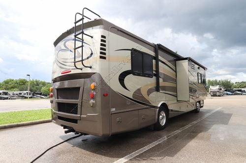 2014 Tiffin Motor Homes Breeze 32BR