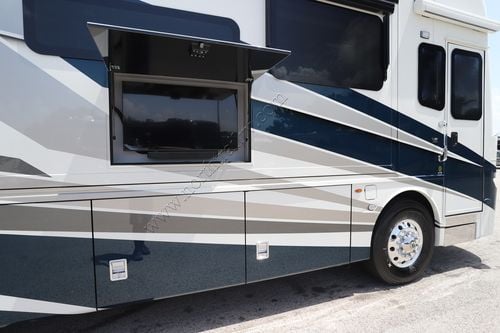 2026 Newmar Mountain Aire 4118