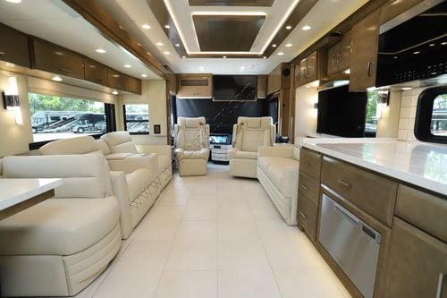 2026 Newmar Mountain Aire 4118