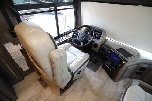 2021 Thor Aria 3701