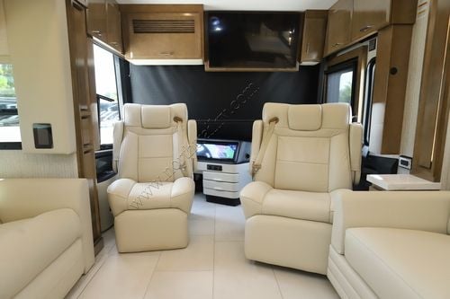 2026 Newmar Mountain Aire 4118