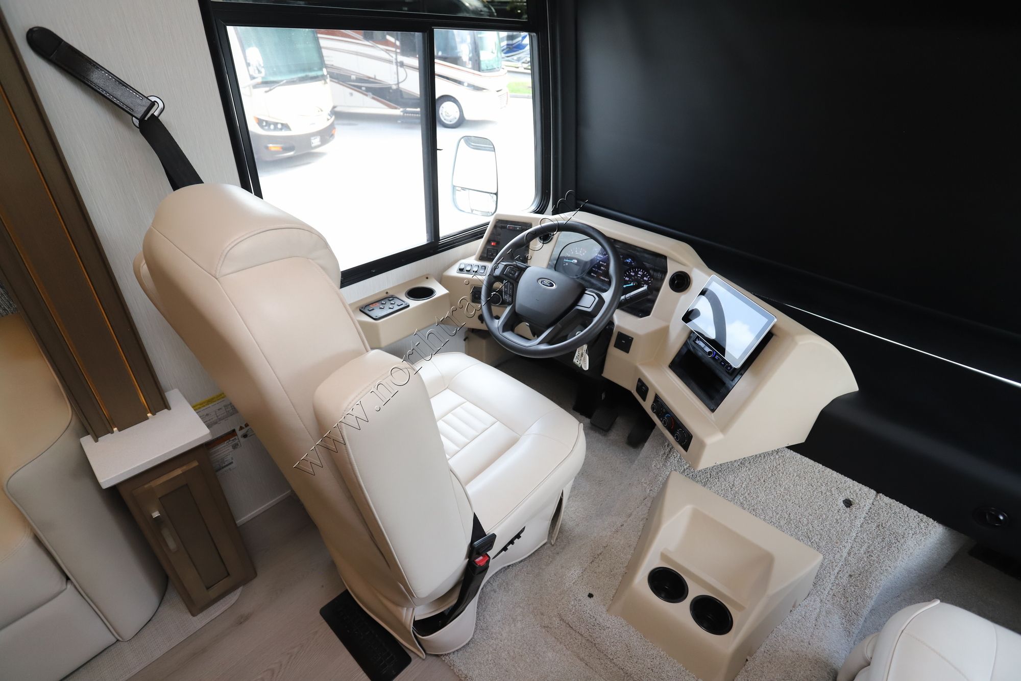 New 2026 Newmar Bay Star 3626 Class A  For Sale