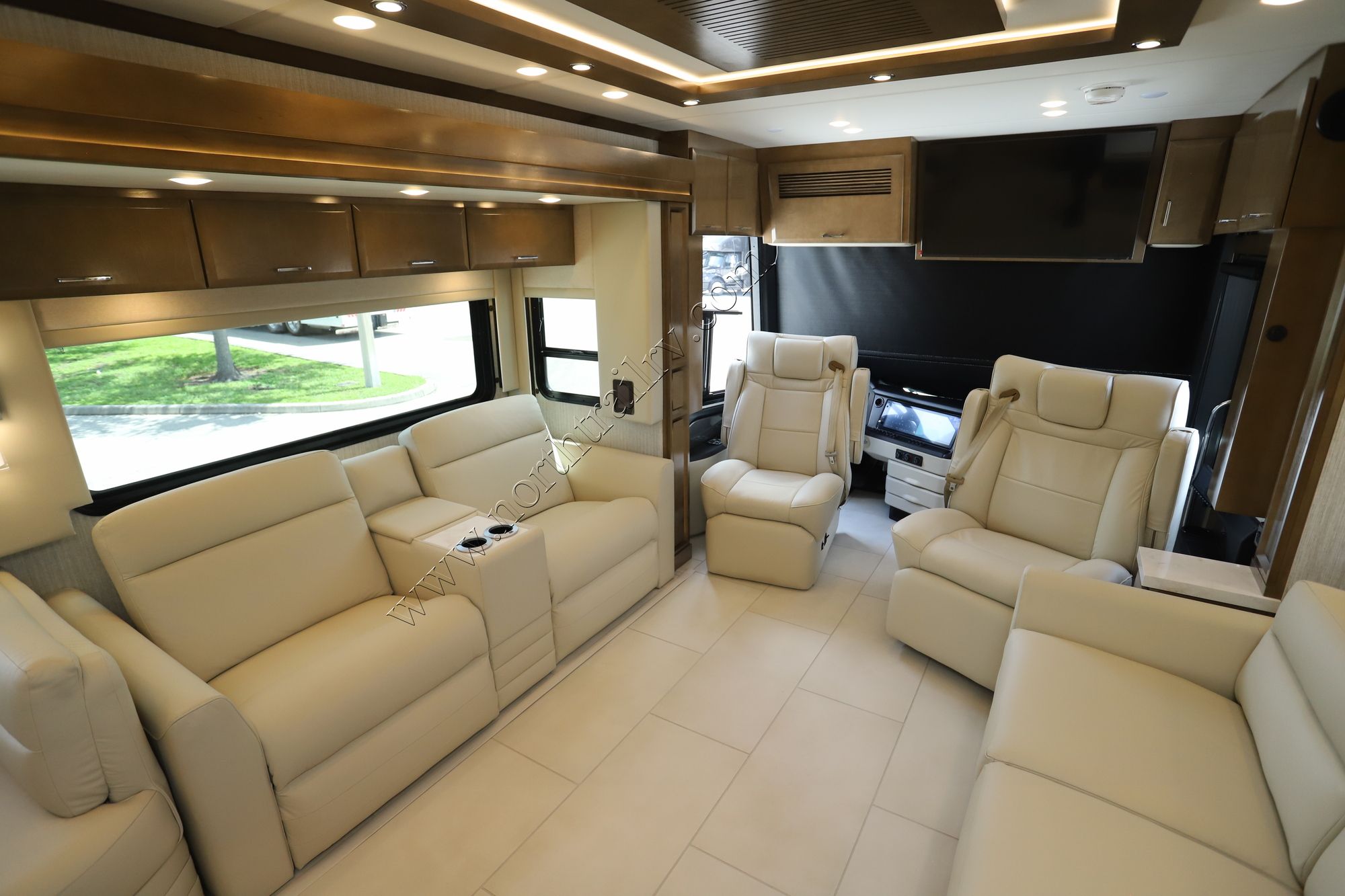 New 2026 Newmar Mountain Aire 4118 Class A  For Sale