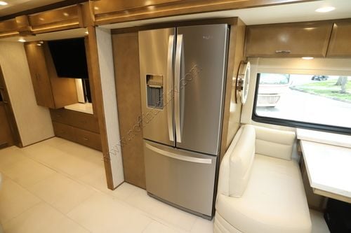2026 Newmar Mountain Aire 4118