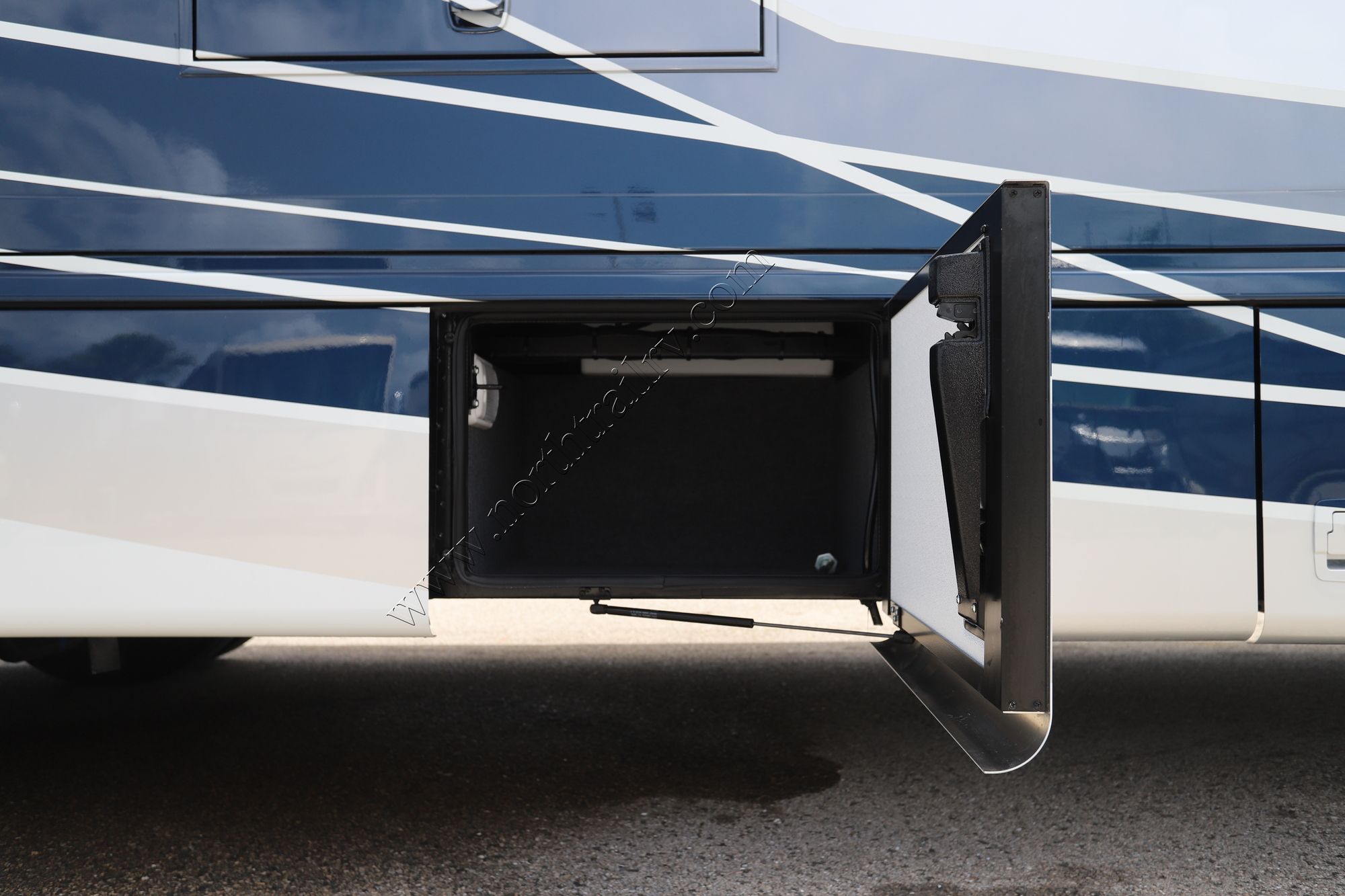 New 2026 Newmar Bay Star 3626 Class A  For Sale