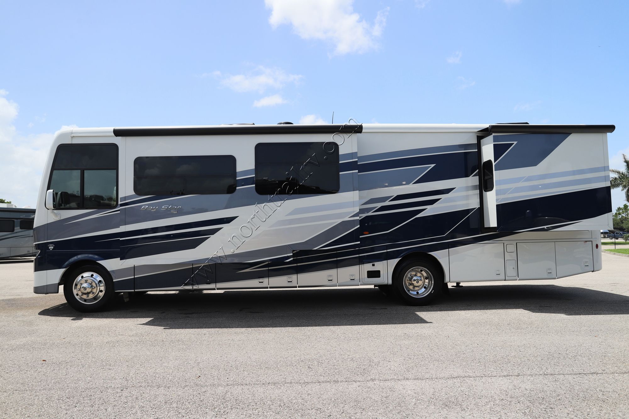 New 2026 Newmar Bay Star 3626 Class A  For Sale