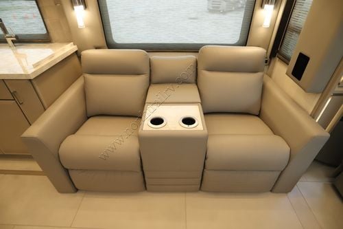 2026 Newmar Mountain Aire 3825