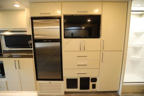 2020 Tiffin Motor Homes Wayfarer 25RW